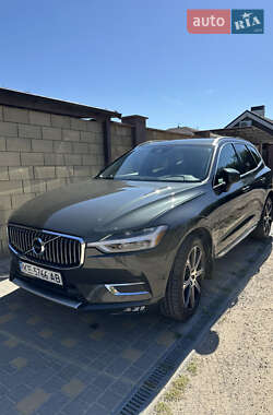 Внедорожник / Кроссовер Volvo XC60 2018 в 