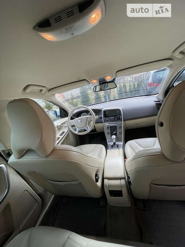 Внедорожник / Кроссовер Volvo XC60 2012 в Трускавце