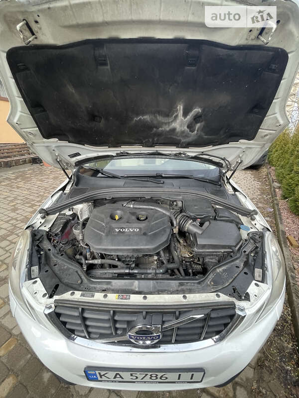 Внедорожник / Кроссовер Volvo XC60 2012 в Трускавце