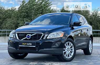 Внедорожник / Кроссовер Volvo XC60 2010 в Киеве