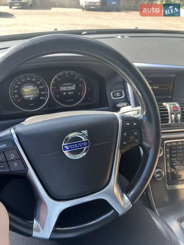 Внедорожник / Кроссовер Volvo XC60 2012 в Ровно фото 5 Внедорожник / Кроссовер Volvo XC60 2012 в Ровно