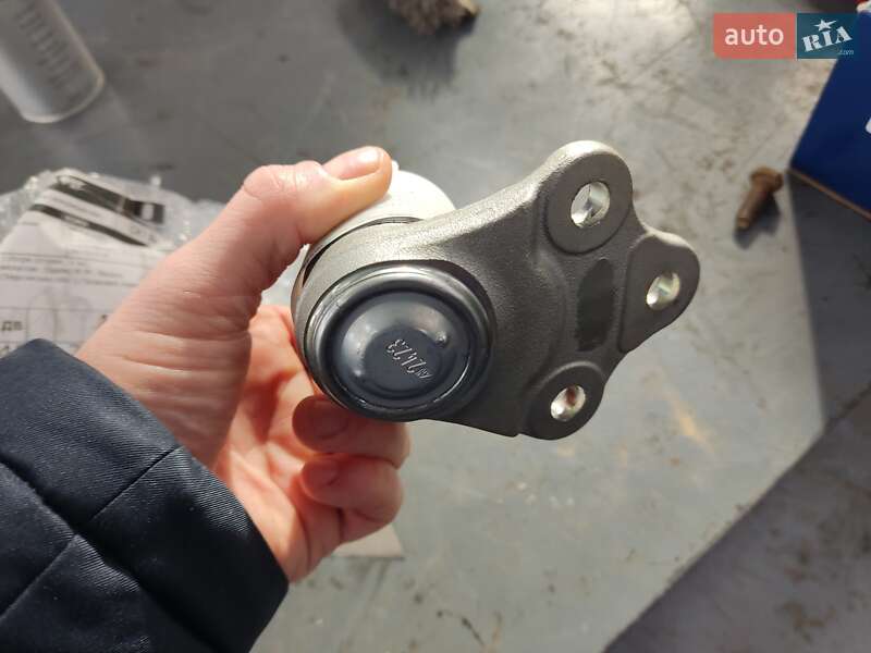 Внедорожник / Кроссовер Volvo XC60 2014 в Николаеве