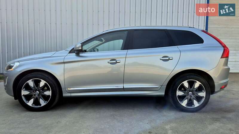 Внедорожник / Кроссовер Volvo XC60 2014 в Андрушевке