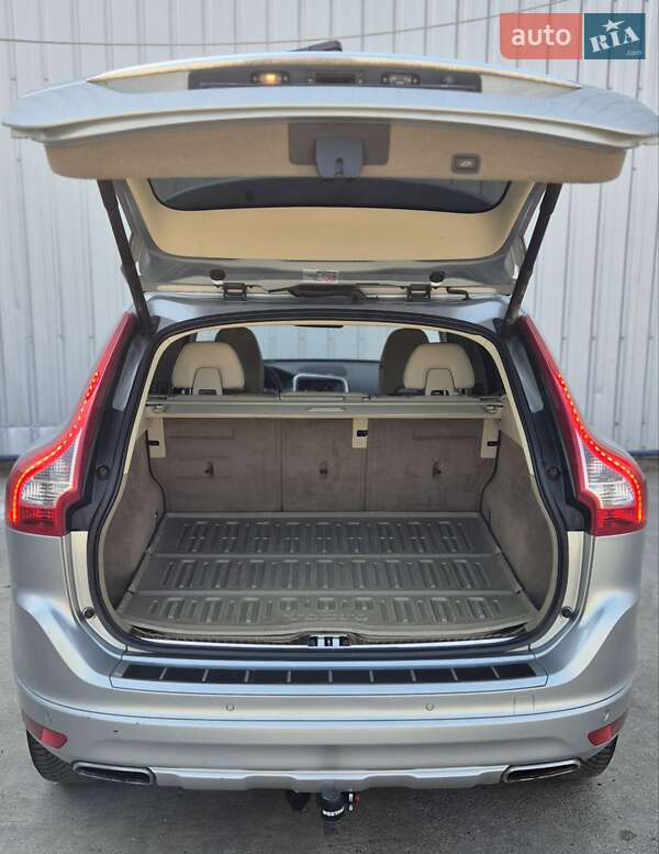 Внедорожник / Кроссовер Volvo XC60 2014 в Андрушевке