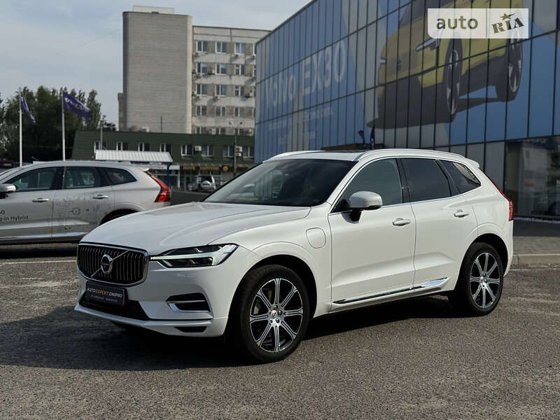 Внедорожник / Кроссовер Volvo XC60 2020 в Днепре