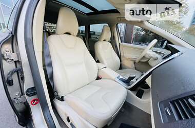 Внедорожник / Кроссовер Volvo XC60 2012 в Киеве