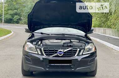 Внедорожник / Кроссовер Volvo XC60 2011 в Киеве