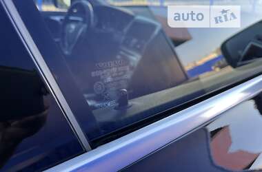 Внедорожник / Кроссовер Volvo XC60 2016 в 
