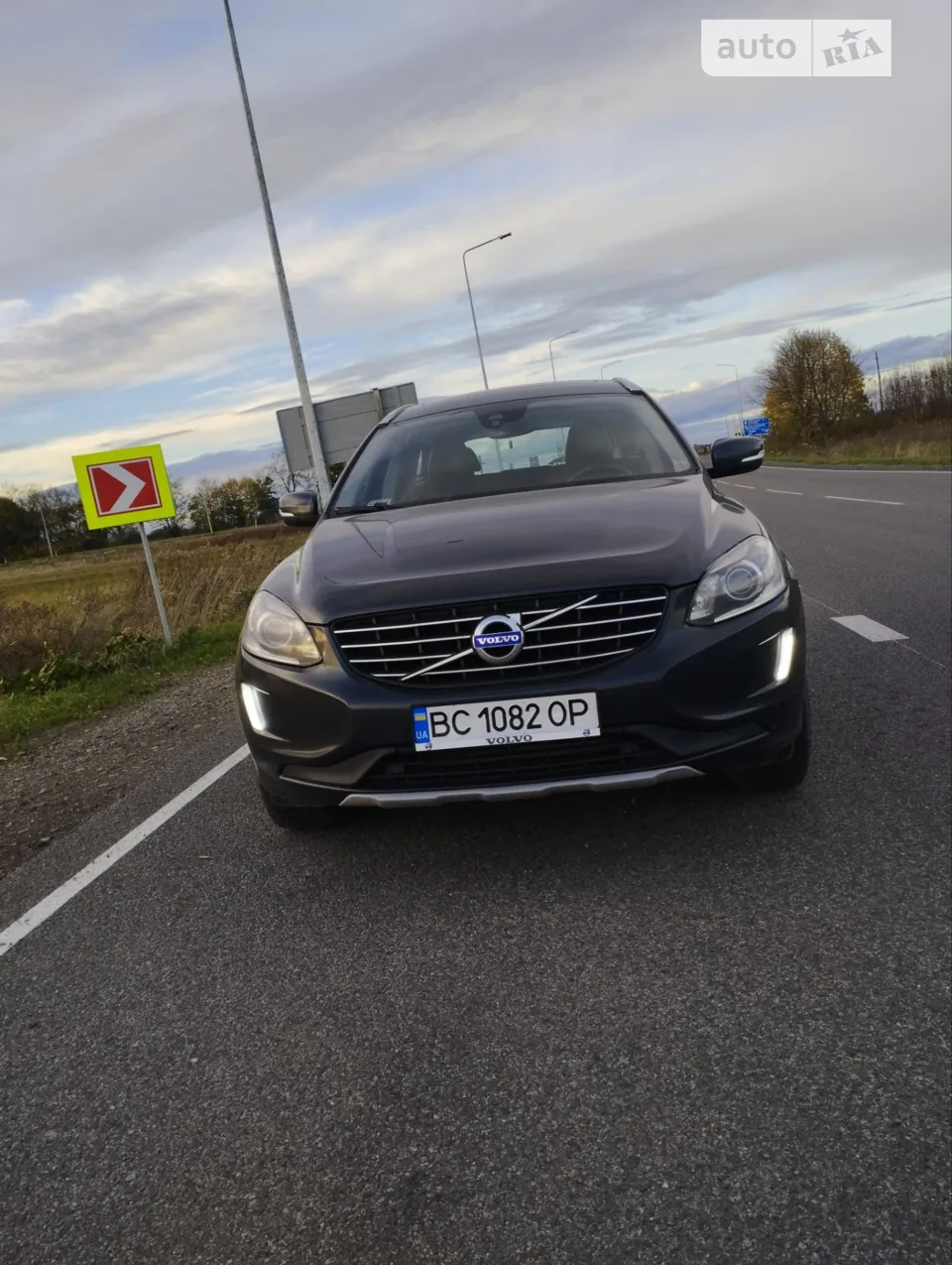 2018 Volvo XC60 - мініатюра 16