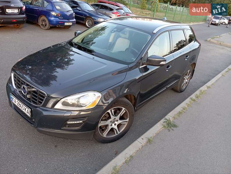 Внедорожник / Кроссовер Volvo XC60 2011 в Харькове