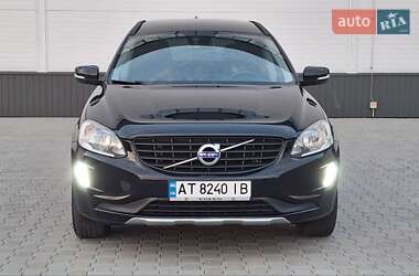 Позашляховик / Кросовер Volvo XC60 2015 в 