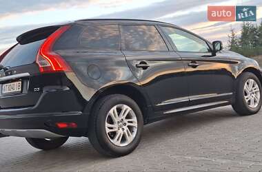 Позашляховик / Кросовер Volvo XC60 2015 в 