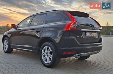 Позашляховик / Кросовер Volvo XC60 2015 в 