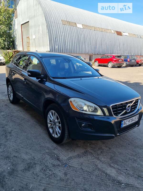 Внедорожник / Кроссовер Volvo XC60 2009 в Луцке