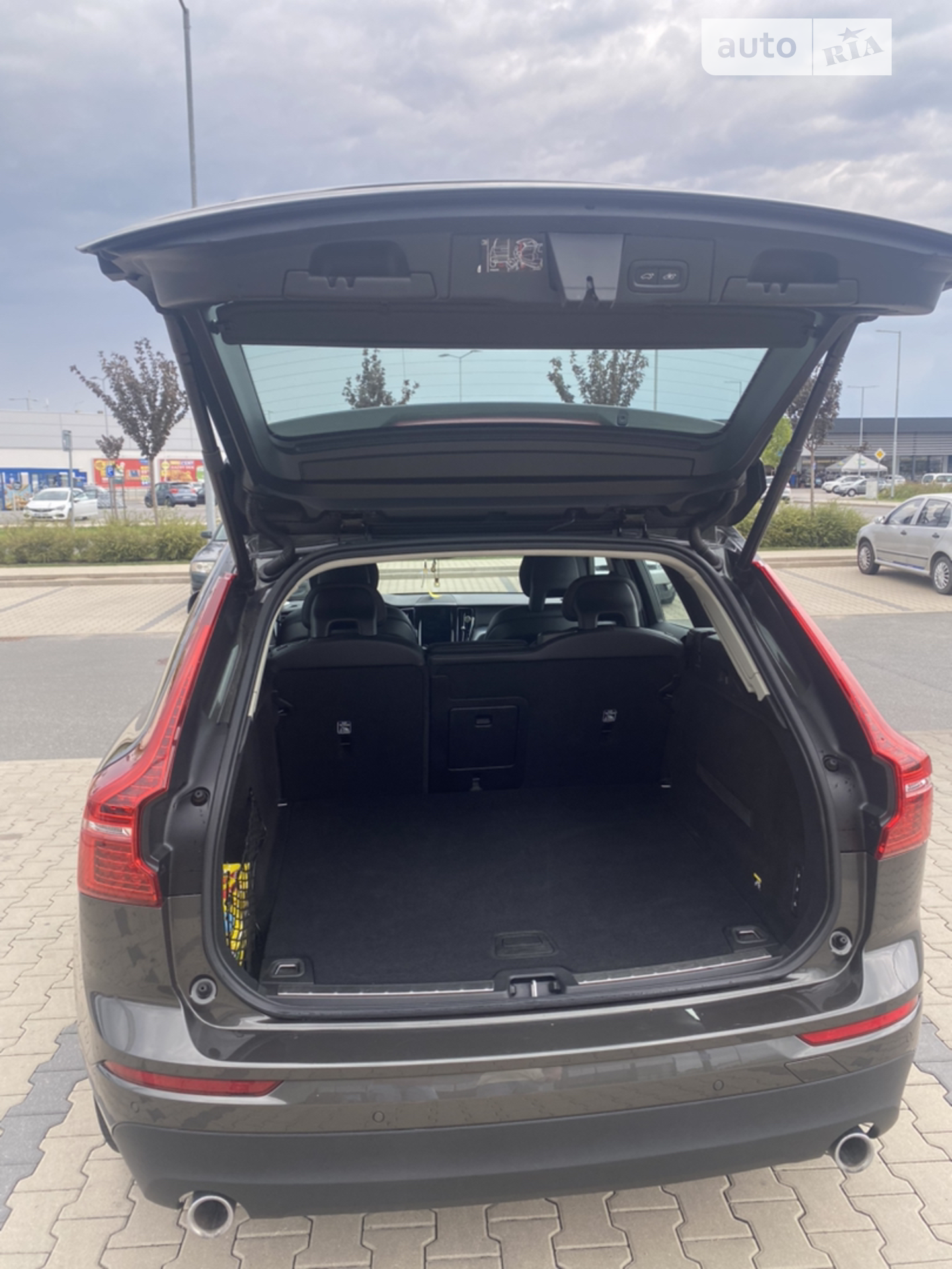 2018 Volvo XC60 - мініатюра 7