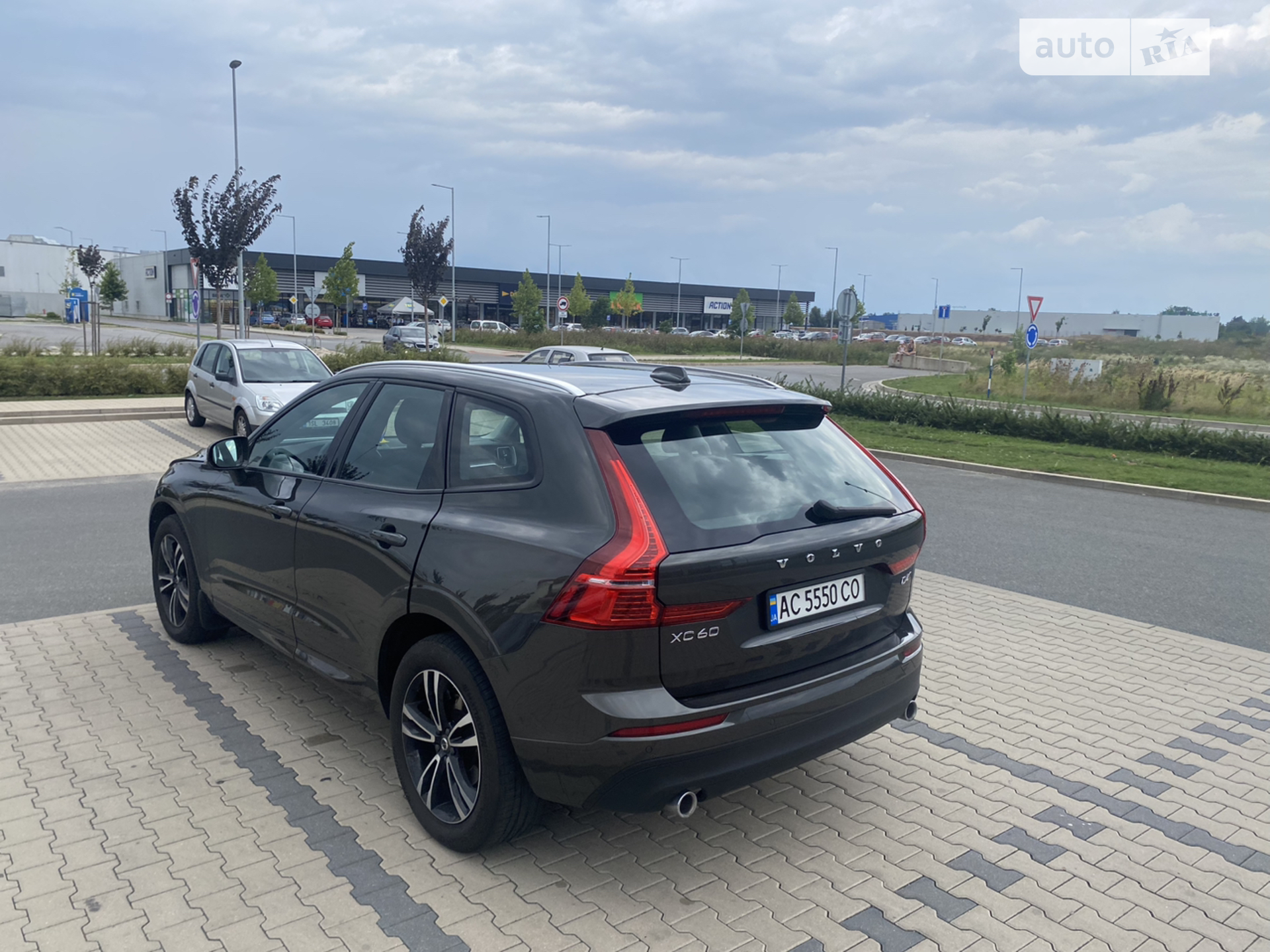 2018 Volvo XC60 - мініатюра 14