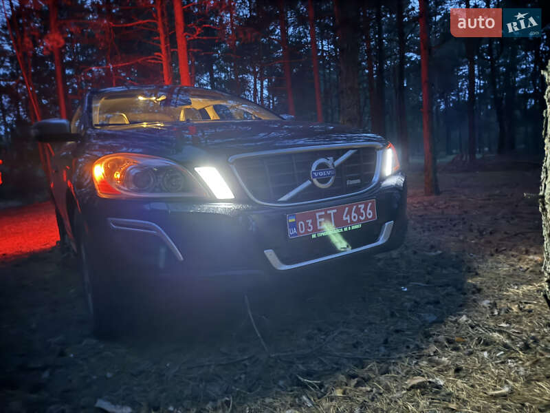 Внедорожник / Кроссовер Volvo XC60 2011 в Камне-Каширском