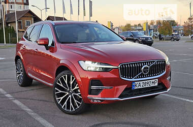 Внедорожник / Кроссовер Volvo XC60 2021 в Киеве