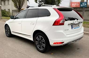 Внедорожник / Кроссовер Volvo XC60 2017 в Киеве