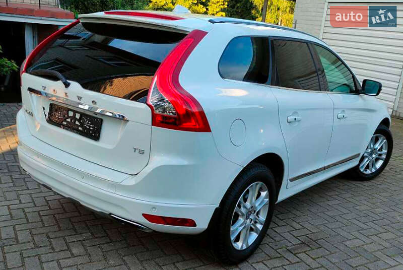 Внедорожник / Кроссовер Volvo XC60 2016 в Одессе