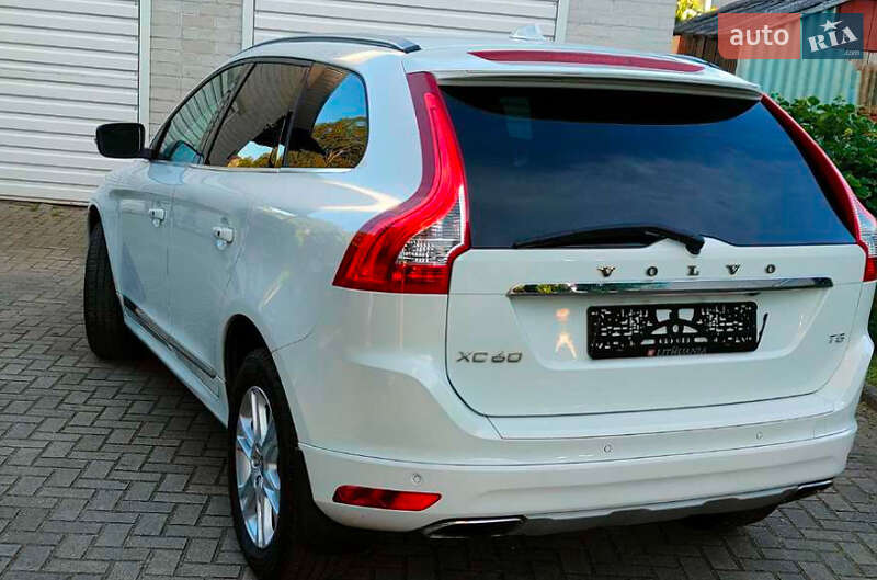 Внедорожник / Кроссовер Volvo XC60 2016 в Одессе