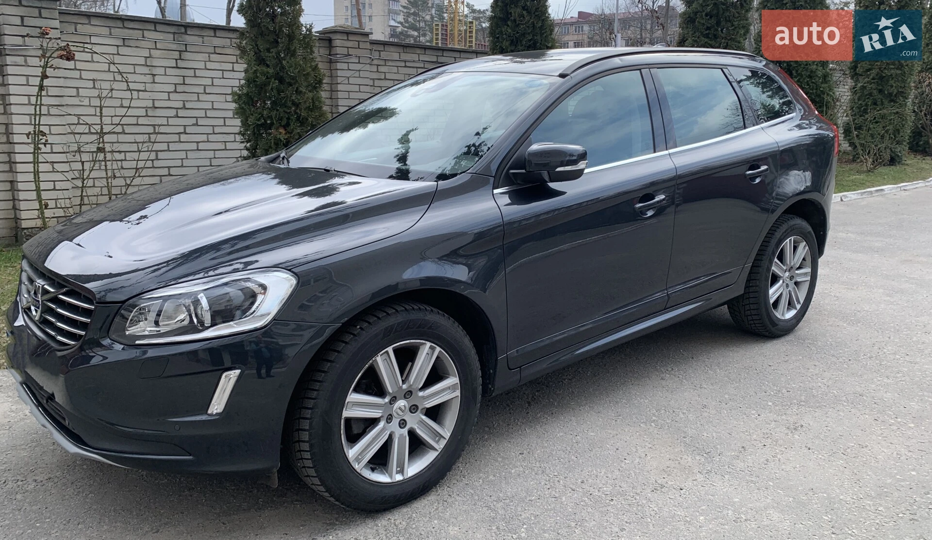 2016 Volvo XC60 - фото 1