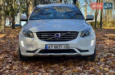 Внедорожник / Кроссовер Volvo XC60 2015 в 