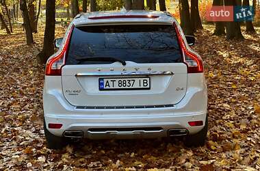 Внедорожник / Кроссовер Volvo XC60 2015 в 