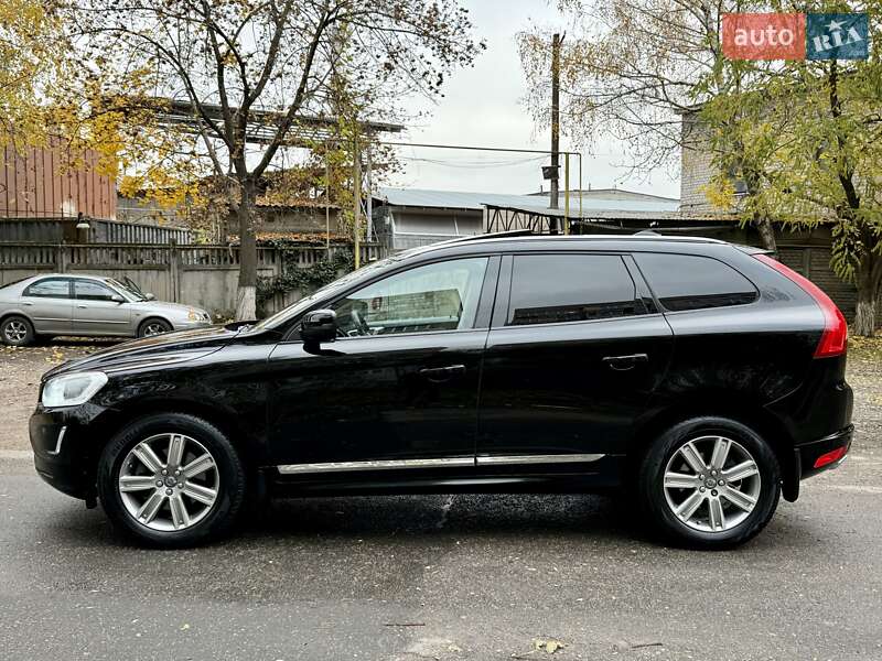 Внедорожник / Кроссовер Volvo XC60 2015 в Одессе