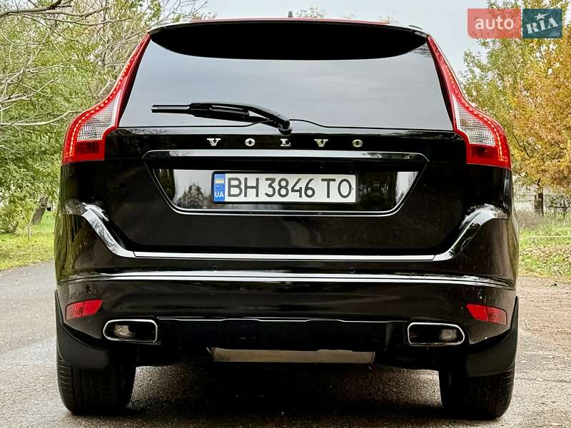Внедорожник / Кроссовер Volvo XC60 2015 в Одессе