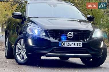 Внедорожник / Кроссовер Volvo XC60 2015 в Одессе