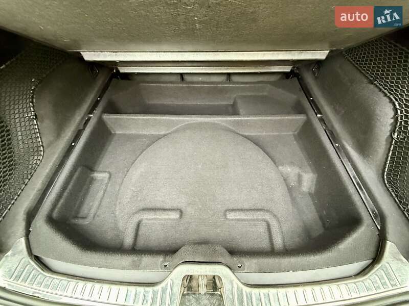 Внедорожник / Кроссовер Volvo XC60 2015 в Одессе