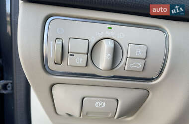 Внедорожник / Кроссовер Volvo XC60 2014 в 