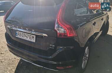 Внедорожник / Кроссовер Volvo XC60 2015 в 