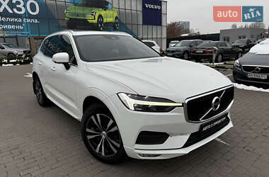 Внедорожник / Кроссовер Volvo XC60 2021 в Киеве