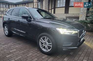 Внедорожник / Кроссовер Volvo XC60 2019 в Киеве