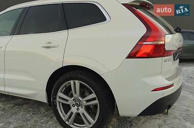 Внедорожник / Кроссовер Volvo XC60 2019 в Львове