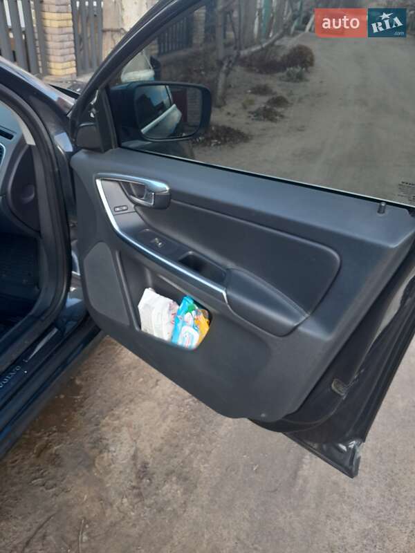 Позашляховик / Кросовер Volvo XC60 2015 в Вознесенську
