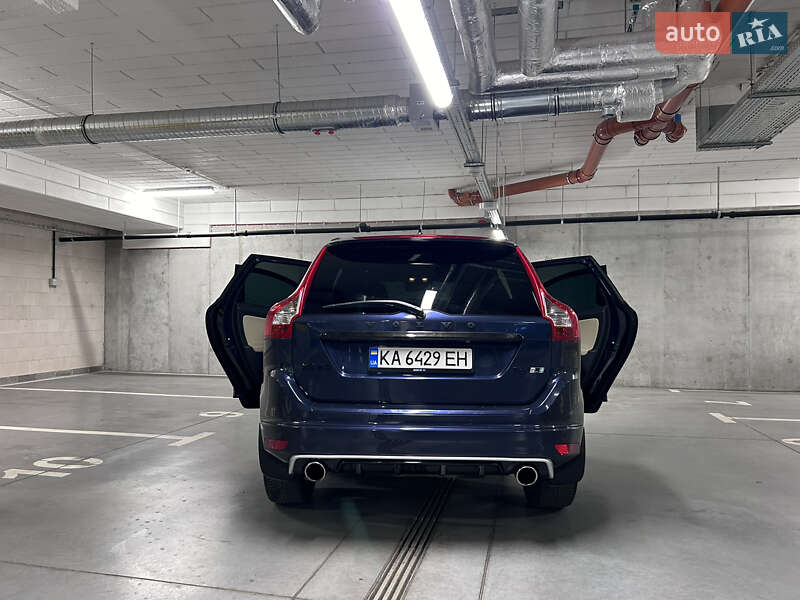 Позашляховик / Кросовер Volvo XC60 2015 в Одесі