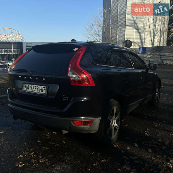 Внедорожник / Кроссовер Volvo XC60 2011 в Киеве