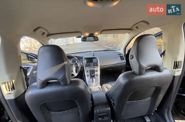 Внедорожник / Кроссовер Volvo XC60 2011 в 