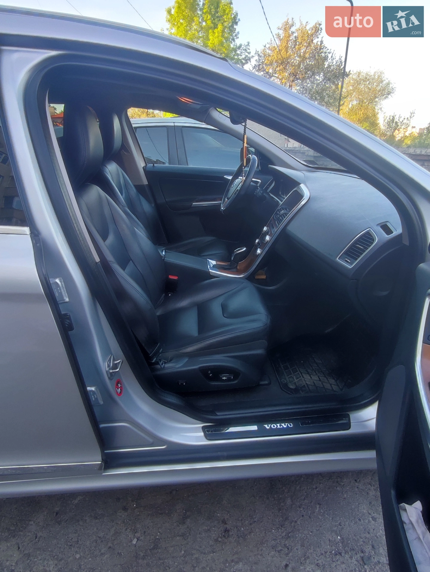 2016 Volvo XC60 - мініатюра 16