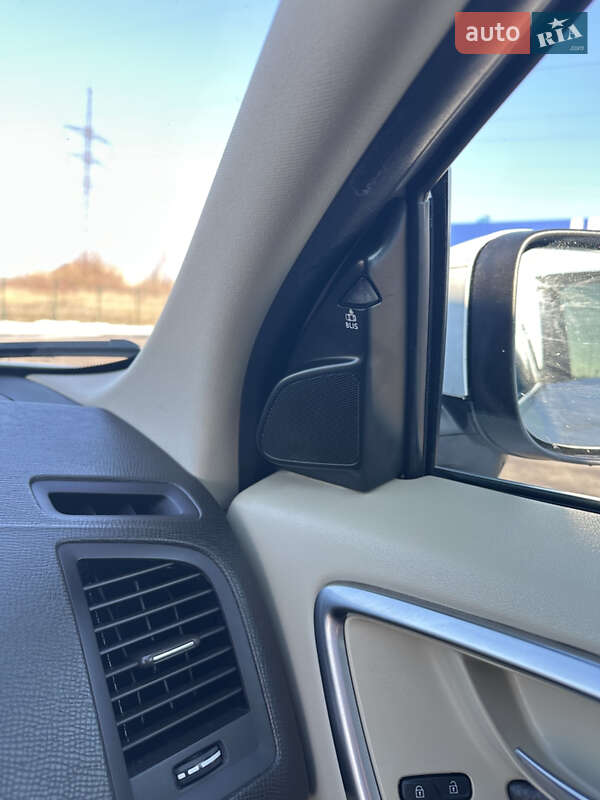 Позашляховик / Кросовер Volvo XC60 2012 в Рівному