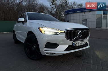 Внедорожник / Кроссовер Volvo XC60 2021 в 