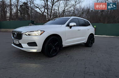 Внедорожник / Кроссовер Volvo XC60 2021 в 
