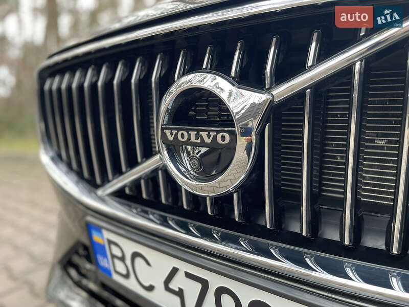 Внедорожник / Кроссовер Volvo XC60 2021 в Львове