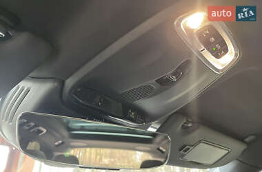 Внедорожник / Кроссовер Volvo XC60 2021 в 