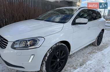 Позашляховик / Кросовер Volvo XC60 2016 в Києві