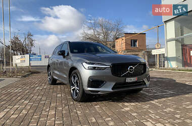 Внедорожник / Кроссовер Volvo XC60 2021 в 
