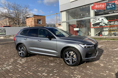 Внедорожник / Кроссовер Volvo XC60 2021 в 